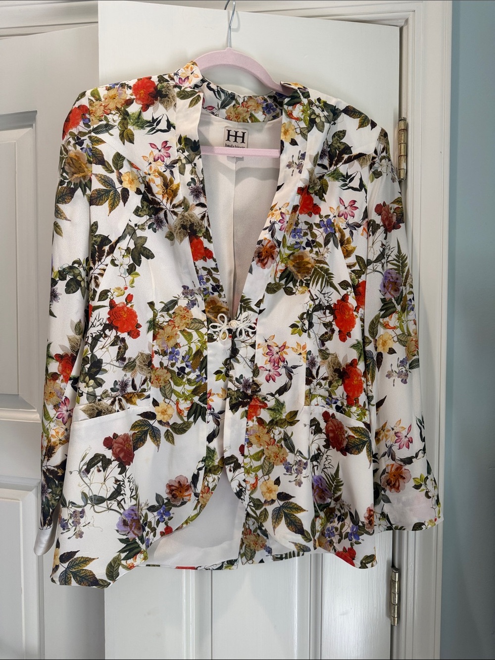 Haute Hippie White Floral Print Blazer